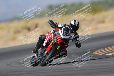 media/Nov-06-2023-Moto Forza (Mon) [[ce023d0744]]/3-Intermediate Group/Session 3 (Turn 16)/
